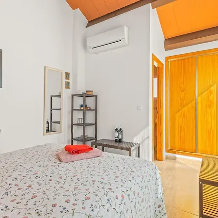 בית נופש Seaside House In El Mojon *