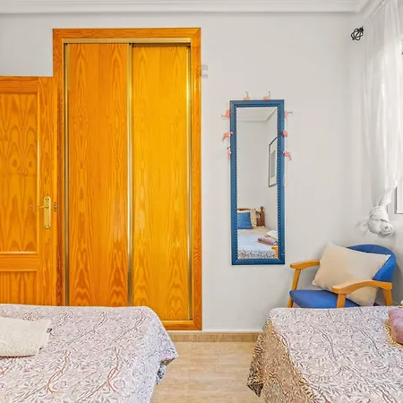 בית נופש Seaside House In El Mojon